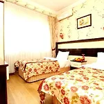 Old Sultanahmet 3*